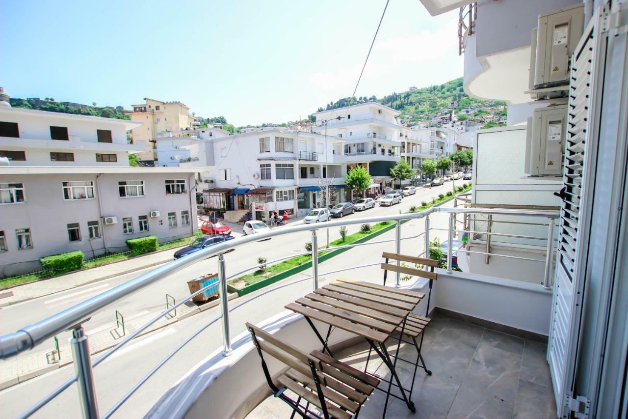 Apartment Brilant Luxury Gjirokastër
